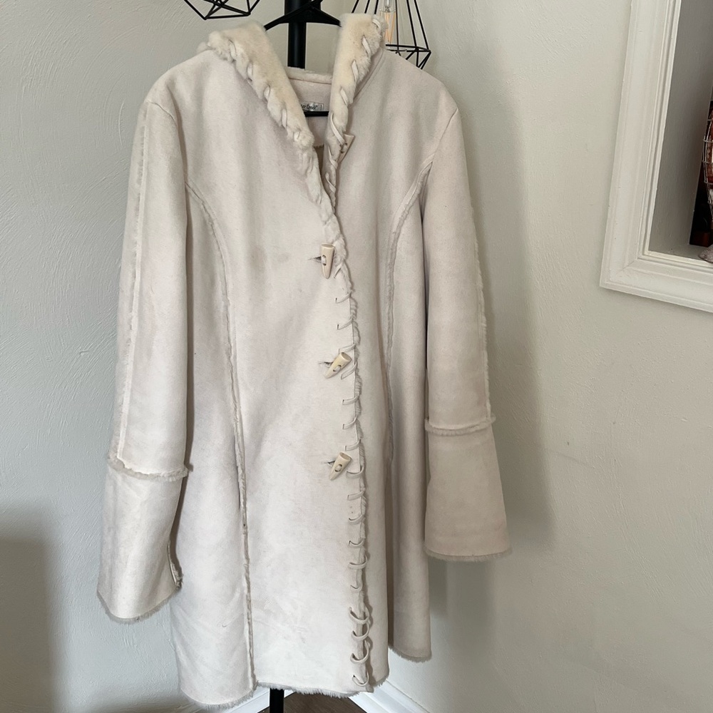 Coldwater Creek Hooded Coat Size L .